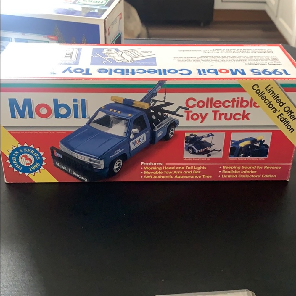 1995 Mobil Collectible toy truck